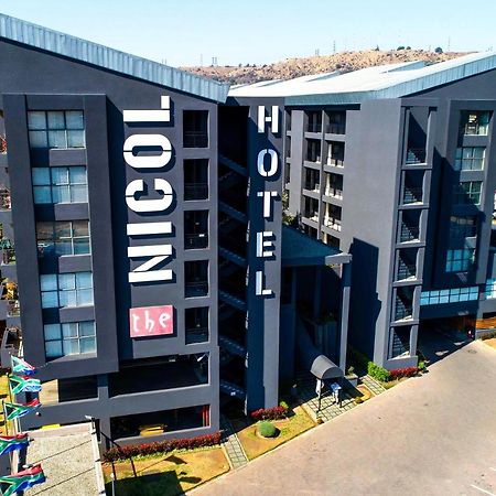 The Nicol Hotel And Apartments Йоханнесбург Экстерьер фото